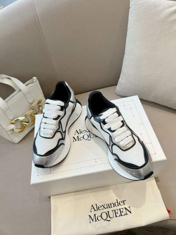 Picture of Alexander McQueen Shoes _SKUAlexanderMcQueensz35-45hnm0108239